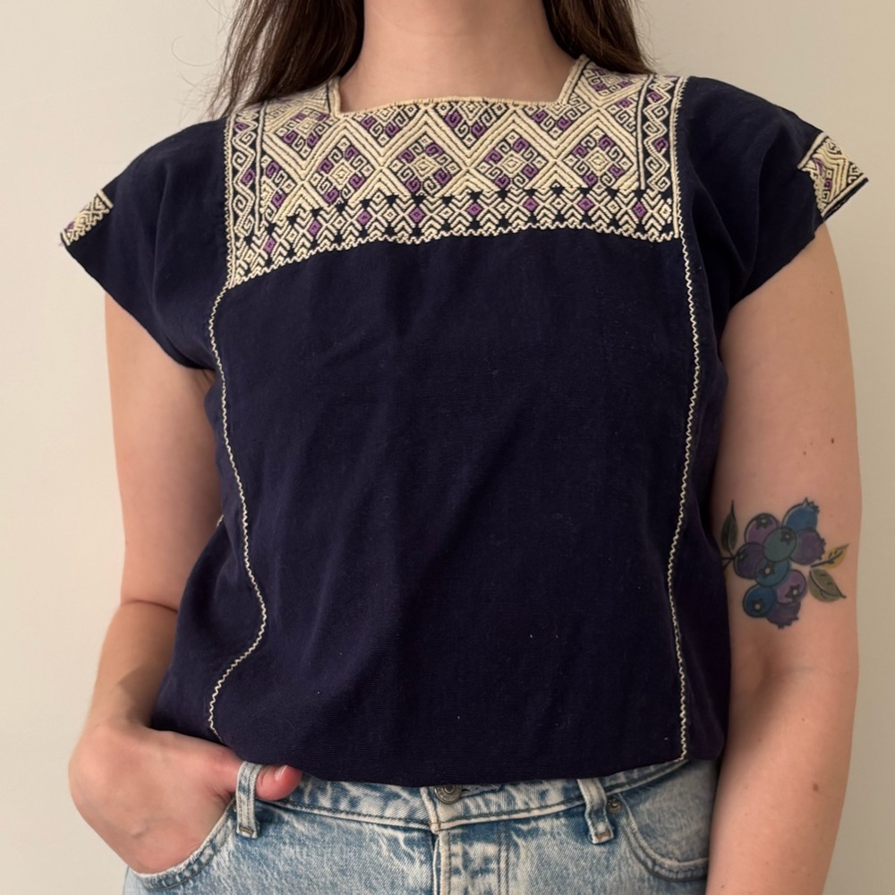 Vintage Embroidered Rectangle Neckline Blouse Top Navy Geometric Unique VTG S/M